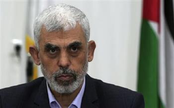 عضو المكتب السياسي لـ«حماس» يكشف حقيقة اعتقال يحيى السنوار