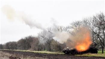 الجارديان تبرز صعوبة موقف القوات الأوكرانية في ساحة القتال بسبب تأخر الدعم الأمريكي