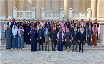 المعهد الدبلوماسي يستضيف مدير معهد الأمير سعود الفيصل للدراسات الدبلوماسية