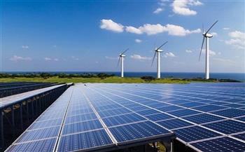 إيهاب إسماعيل: 200 مليار دولار استثمارات واعدة في الطاقة المتجددة