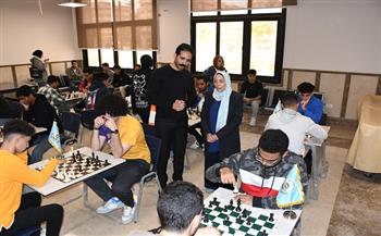 طلاب جامعة الإسماعيلية الجديدة الأهلية يتنافسون في مسابقة الشطرنج