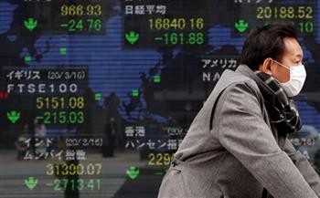 مؤشر نيكي الياباني يفتح على تراجع 0.7%