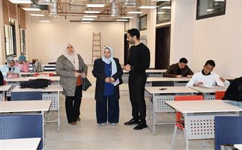 20 طالب وطالبة يعرضون مهاراتهم في مسابقة الطالب المثالي بجامعة الإسماعيلية الجديدة