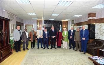 رئيس جامعة سوهاج يستقبل وفد جامعة صبراته الليبية 