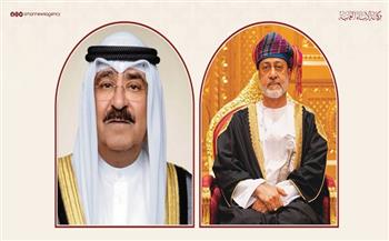 أمير الكويت يزور سلطنة عمان لتعزيز العلاقات الثنائية