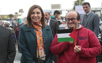 معرض القاهرة للكتاب الـ 55| وزيرة الثقافة تفتتح فعاليات «يوم فلسطين» من جناح الطفل