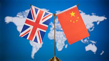 بكين: تعزيز أواصر التعاون بين الصين وبريطانيا يدعم السلام العالمي