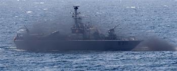 البحرية البريطانية تعلن عن هجوم على سفينة لها قبالة السواحل اليمنية