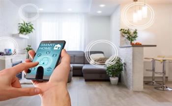 خبير اقتصادي يكشف أهمية وجدوى المنازل الذكية «فيديو»