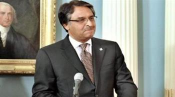 وزير الخارجية الباكستاني يلتقي رئيس مجموعة الصداقة الباكستانية الروسية