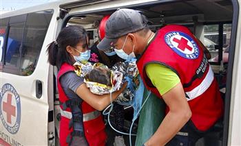 إنقاذ طفلة بعد 60 ساعة من انهيار للتربة في الفيليبين