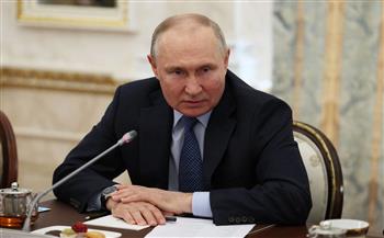 بوتين يكشف تفاصيل الدور البريطاني الخطير في الصراع الأوكراني