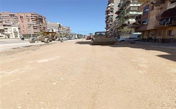 محافظ بورسعيد: استمرار أعمال رصف و تطوير شارع ستالينجراد بنطاق حي المناخ