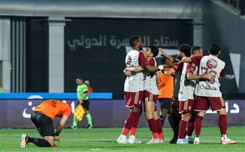 حسين الشحات يضيف الهدف الثالث للأهلي في مرمى البنك الأهلي