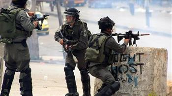الاحتلال الإسرائيلي يطلق النار على فتى فلسطيني بزعم محاولة تنفيذ عملية طعن 