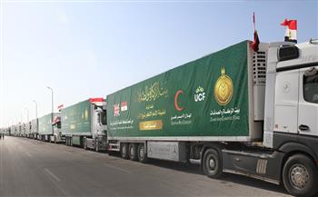 دخول 100 شاحنة عملاقة ضمن القافلة الخامسة لـ«بيت الزكاة والصدقات» إلى غزة