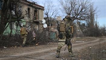 ضابط استخبارات أمريكي: الغرب يفكر في كيفية التخلص من أوكرانيا