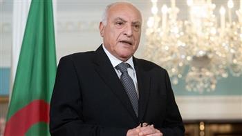 وزيرا الخارجية الجزائري والسلوفاكي يبحثان هاتفيا سبل تعزيز التعاون الثنائي