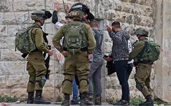 الاحتلال الإسرائيلي يعتقل ثلاثة شبان من رام الله 