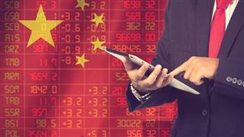 الأسهم الصينية تغلق على مكاسب طفيفة 