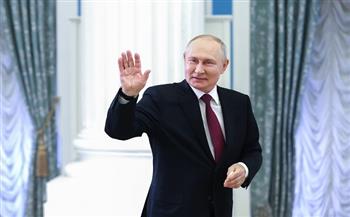 بوتين : الانتخابات الرئاسية أظهرت روسيا عائلة واحدة كبيرة متوائمة 