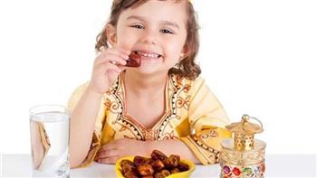 استشارى‭ ‬الحساسية‭ ‬والمناعة ‬الدكتور‭ ‬مجدى‭ ‬بدران‭ :‬التغذية‭ ‬السليمة‭ ‬لطفلك‭ ‬الصائم
