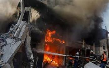 الاحتلال يحرق 10 منازل بمحيط مجمع الشفاء غرب عزة