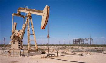 النفط يهبط 1% مع زيادة مخزونات الخام الأميركية