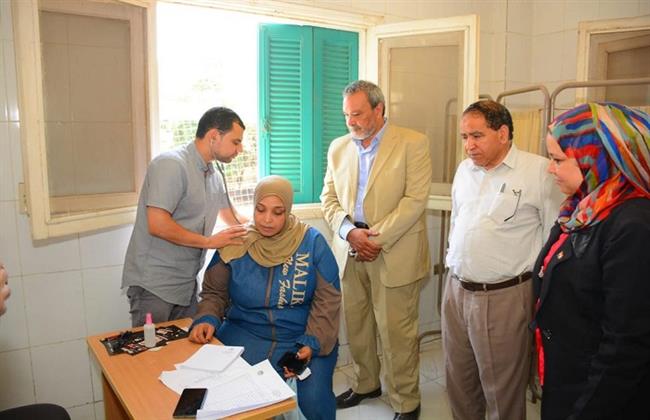 قافلة طبية تابعة لجامعة طنطا توقع الكشف الطبي على نزلاء مجمع الهدى الخيري