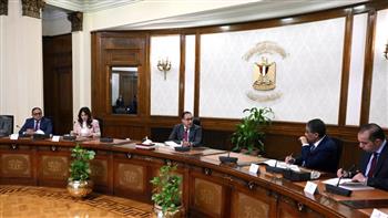تصريحات رئيس الوزراء خلال لقائه أعضاء اللجنة التنسيقية المشتركة للحوار الوطني تتصدر اهتمامات صحف القاهرة 