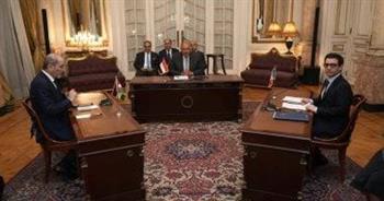 مباحثات ثلاثية بين وزراء خارجية مصر والأردن وفرنسا