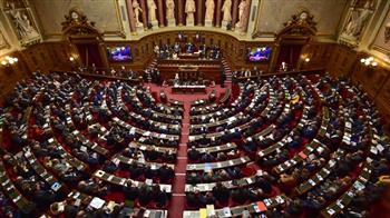 في سابقة تاريخية.. البرلمان الفرنسي يصادق على جعل الإجهاض حقًا دستوريًا