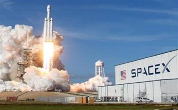 سبيس إكس الأمريكية تطلق 23 قمرا صناعيا جديدا إلى الفضاء