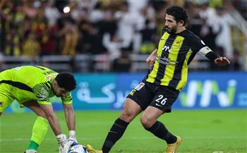 أحمد حجازي يقود اتحاد جدة أمام الهلال السعودي في دوري أبطال آسيا 