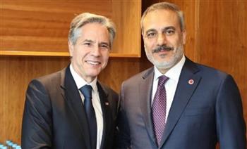 وزيرا خارجية أمريكا وتركيا يبحثان الوضع في سوريا وتحقيق السلام الدائم في الشرق الأوسط