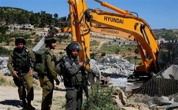 الاحتلال الإسرائيلي يهدم منشآت تجارية شمال شرق القدس