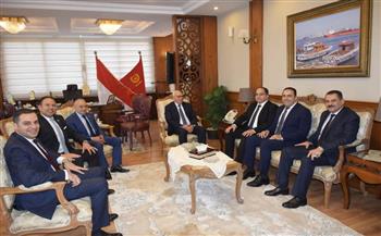 محافظ بورسعيد يستقبل أعضاء مجلسي النواب و الشيوخ للتهنئة بعيد الفطر