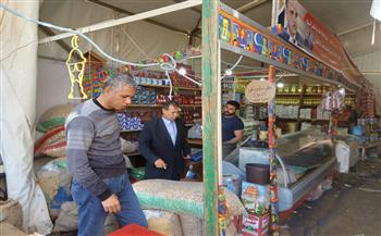 حملات رقابية مكثفة على الأسواق بكفر الشيخ 