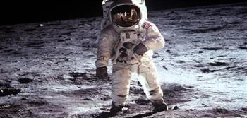 حدث في مثل هذا اليوم 12 أبريل.. أول إنسان يصل الفضاء وميلاد زوزو شكيب وإسعاد يونس
