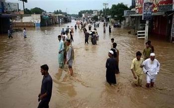 مصرع 14 شخصا بسبب الأمطار الغزيرة والعواصف في باكستان