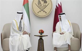 الرئيس الإماراتي وأمير قطر يؤكدان ضرورة العمل من أجل منع توسيع الصراع بالمنطقة