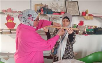 فعاليات دورة الحرف اليدوية بمركز التنمية الشبابية في العبور
