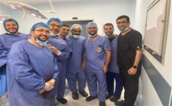 استئصال قولون.. فريق طبي بمستشفى جامعة قناة السويس يجري جراحة نادرة