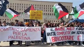 استمرار احتجاج طلاب إيطاليون على تعاون جامعاتهم مع مؤسسات إسرائيلية