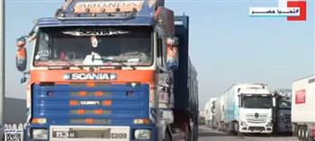 «الشاحنات تنتظر العبور».. مستجدات إرسال المساعدات الإنسانية لأهالي غزة من معبر رفح