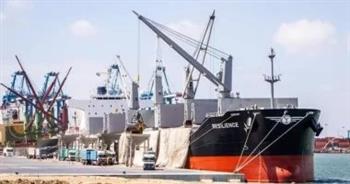 ميناء دمياط يستقبل 4 سفن محملة بالبضائع العامة