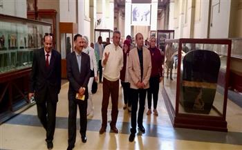 الأمين العام لـ«الأعلى للآثار» يتفقد مشروع تطوير المتحف المصري بالتحرير