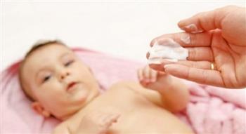 للأمهات.. 7 خطوات لحماية بشرة الرضيع في الصيف