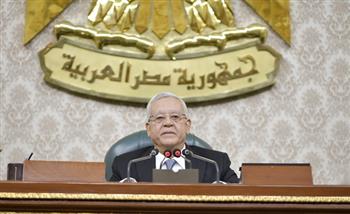 ذكرى غالية وفخر لكل مصري.. رئيس «النواب» يهنئ السيسي بعيد تحرير سيناء