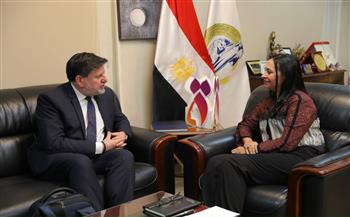 مايا مرسي تبحث مع  رئيس منظمة التعاون الاقتصادي والتنمية (OECD) سبل التعاون المشترك   